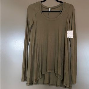 Free people scoop neck olive green flowy shirt
